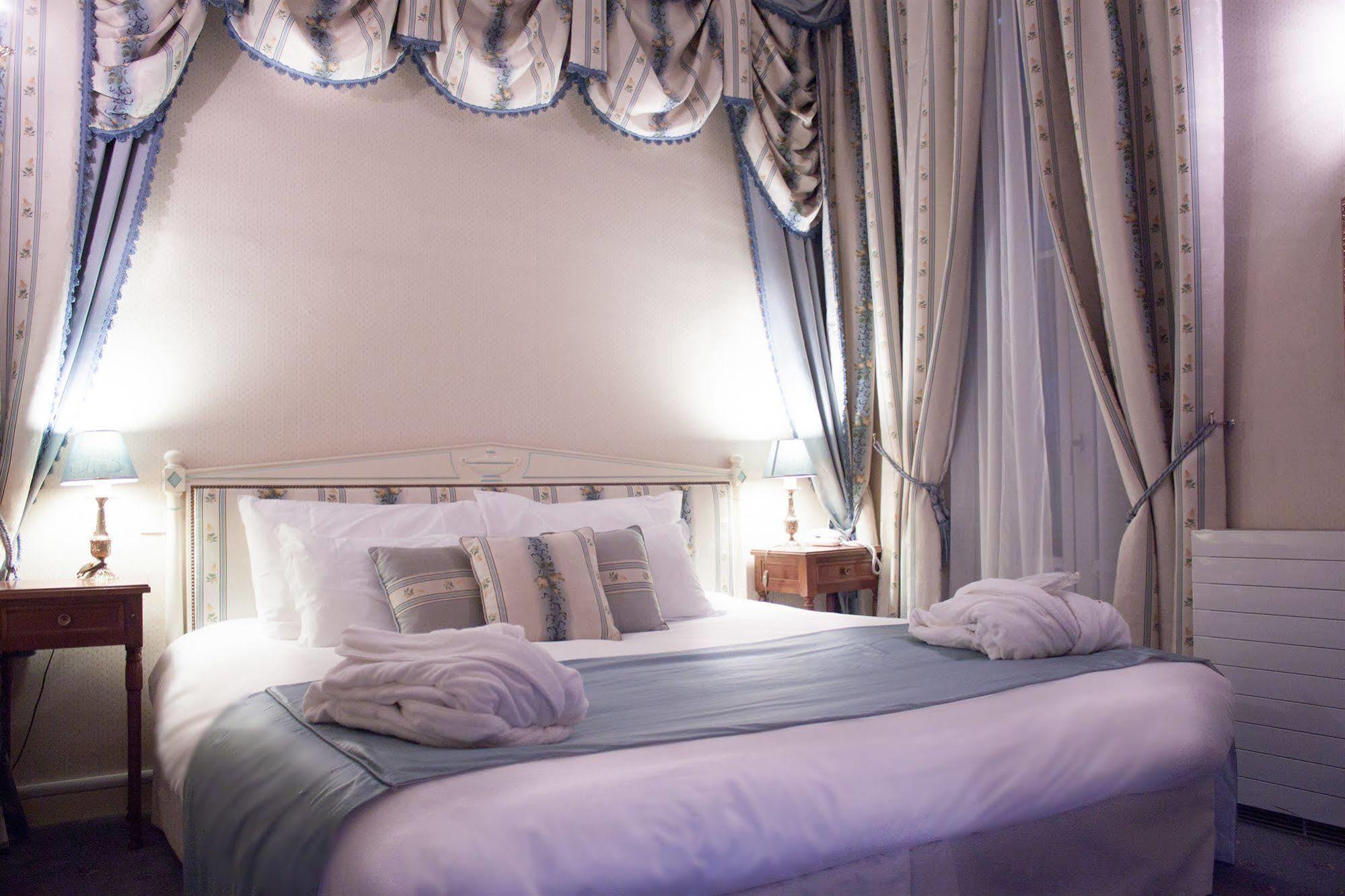 Hotel Riquet Toulouse Bagian luar foto